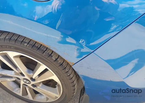 2017 Hyundai Elantra Limited from USA, damaged, VIN 5NPD84LF3HH178145